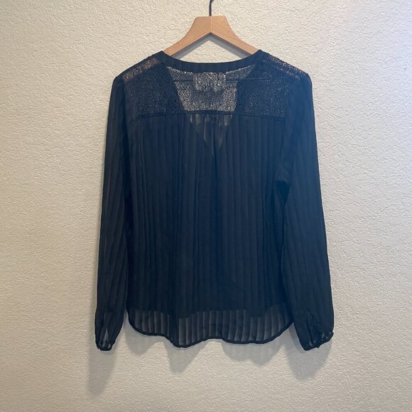Alice Blue Stitchfix Black Chiffon Blouse Size Medium - Picture 4 of 5